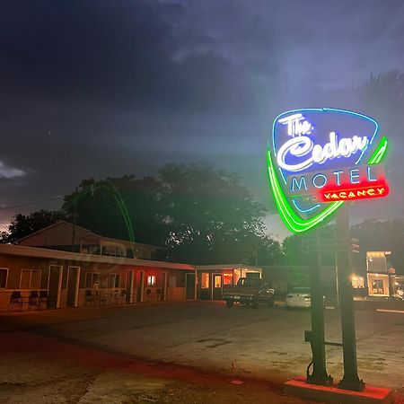 The Cedar Motel Sandusky Eksteriør billede